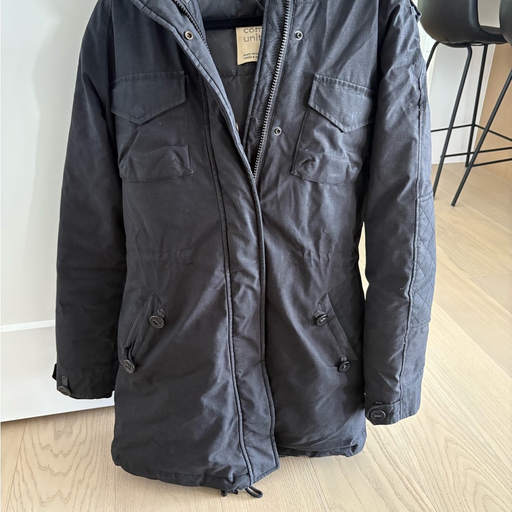 Aritzia Black Puffer Jacket